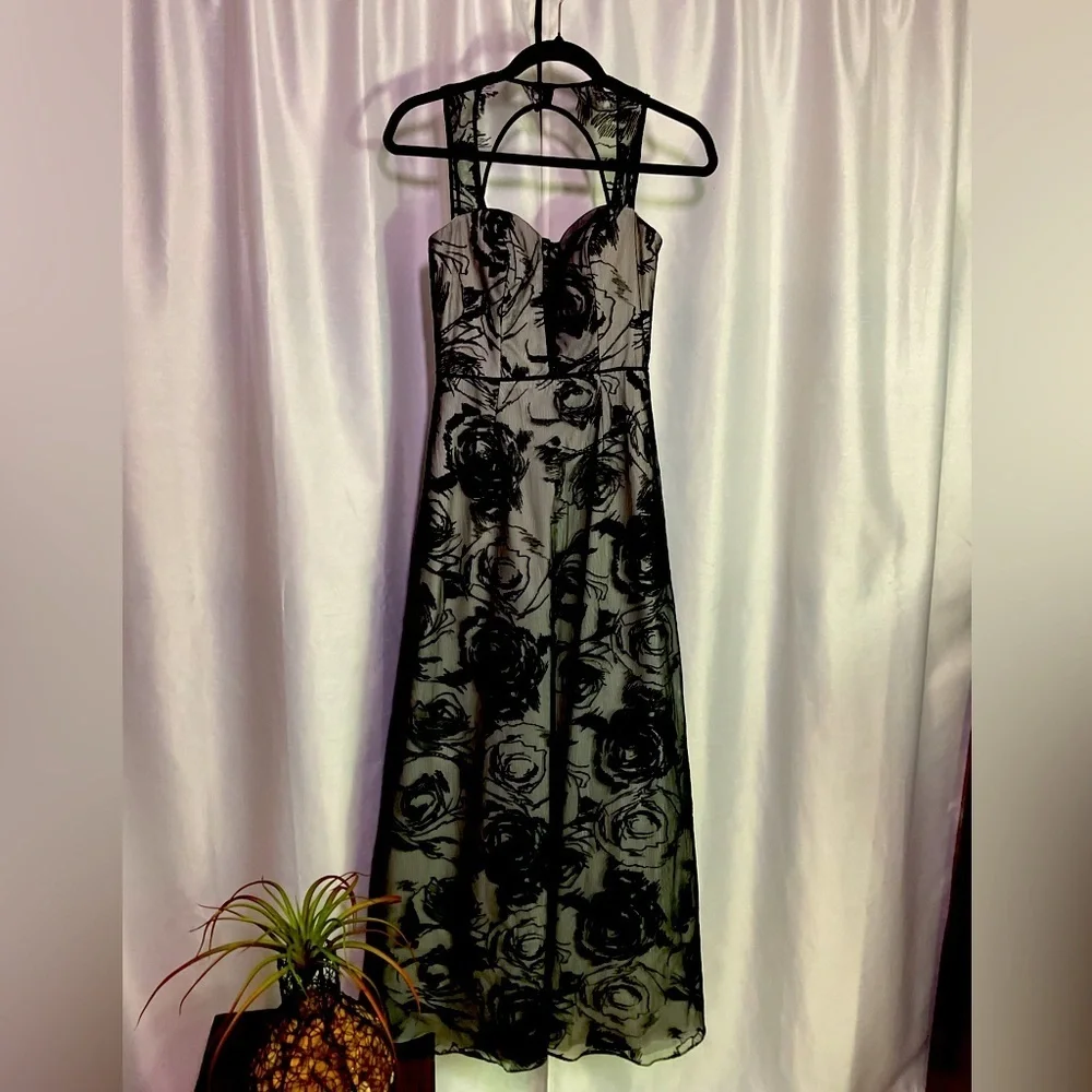 Aiden Mattox  Black Gown - Picture 2 of 14